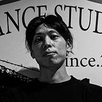 ダンスの先生 CROW